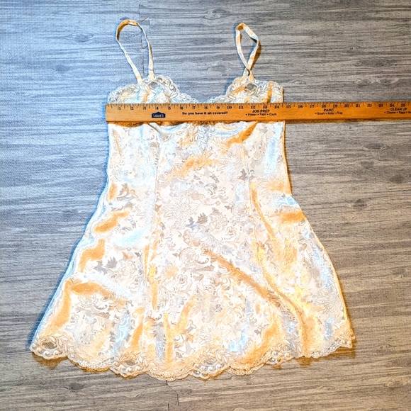Victoria Secret Gold Label Slip Dress, Nighty, Cream, Lace &‎ Floral Print, Sz S - Picture 6 of 10